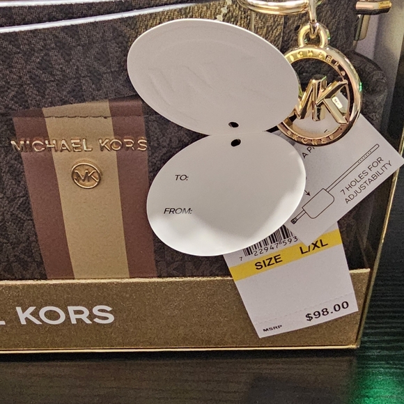 Michael Kors, NWT, adjustable belt bag - Picture 2 of 3